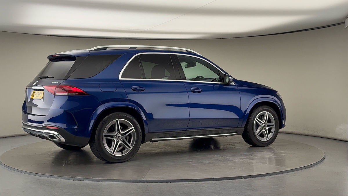 More views of Mercedes-Benz GLE