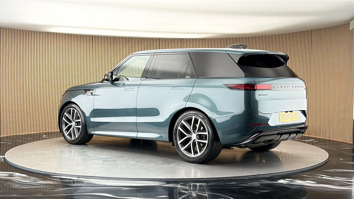 More views of Land Rover Range Rover Sport