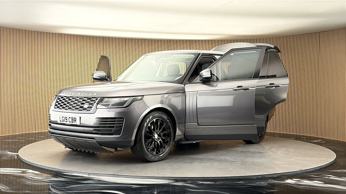 More views of Land Rover Range Rover