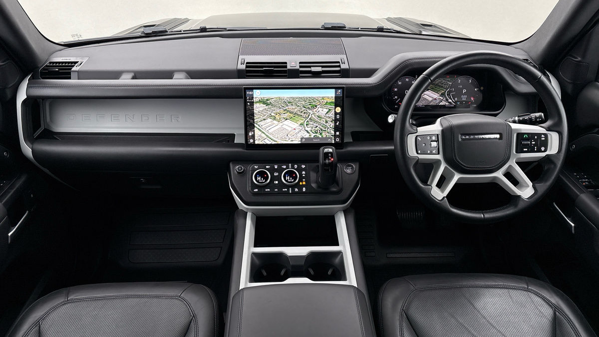 Land Rover Defender 110 Urban Image 12