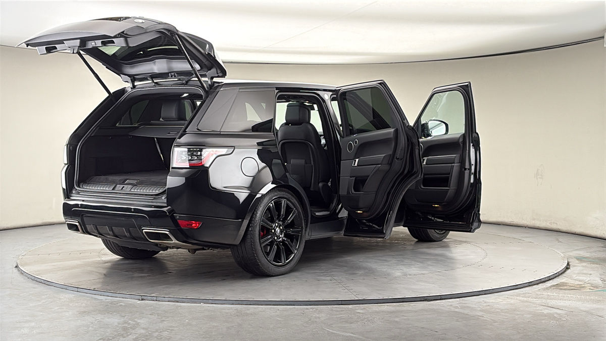 More views of Land Rover Range Rover Sport