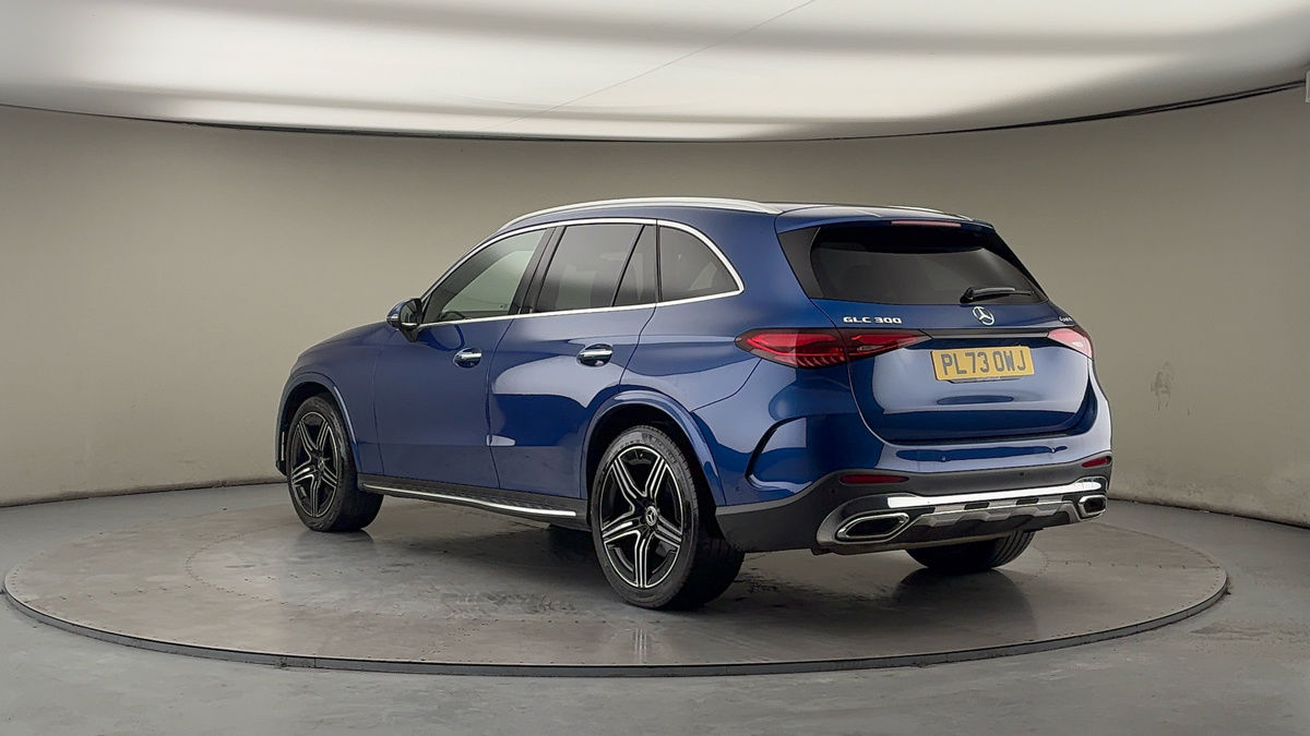 Mercedes-Benz GLC Image 2