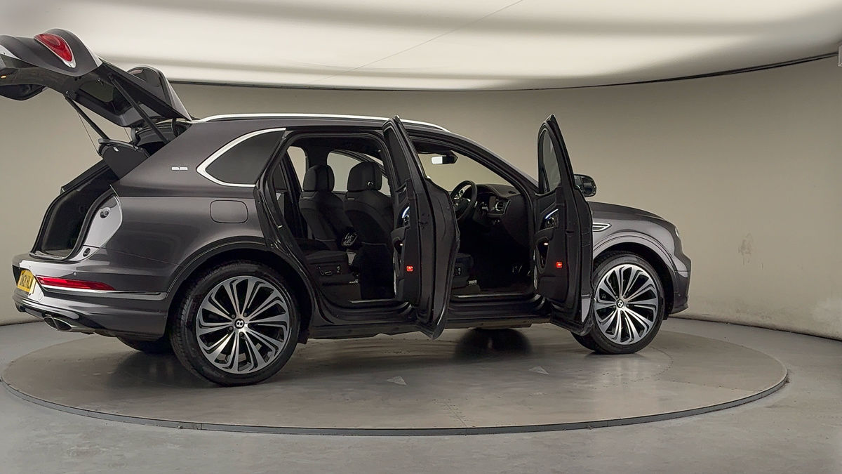 More views of Bentley Bentayga