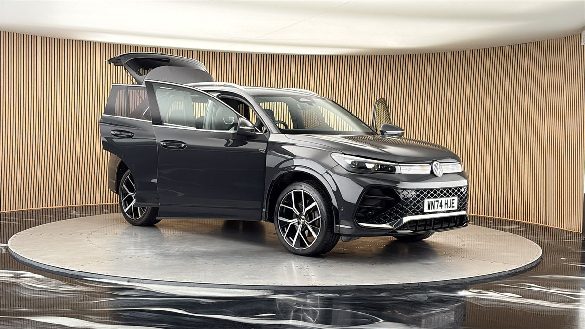 More views of Volkswagen Tiguan