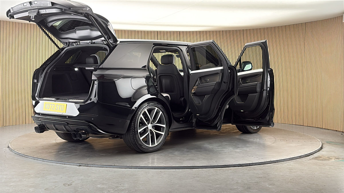 More views of Land Rover Range Rover Sport