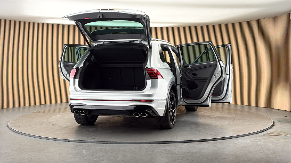 More views of Volkswagen Tiguan