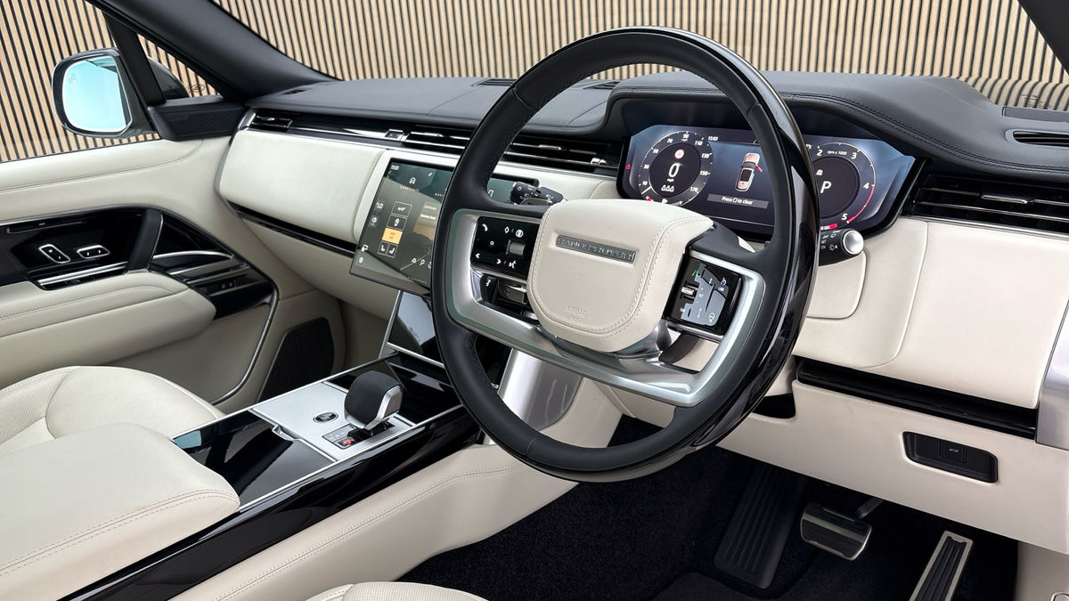 Land Rover Range Rover Image 5