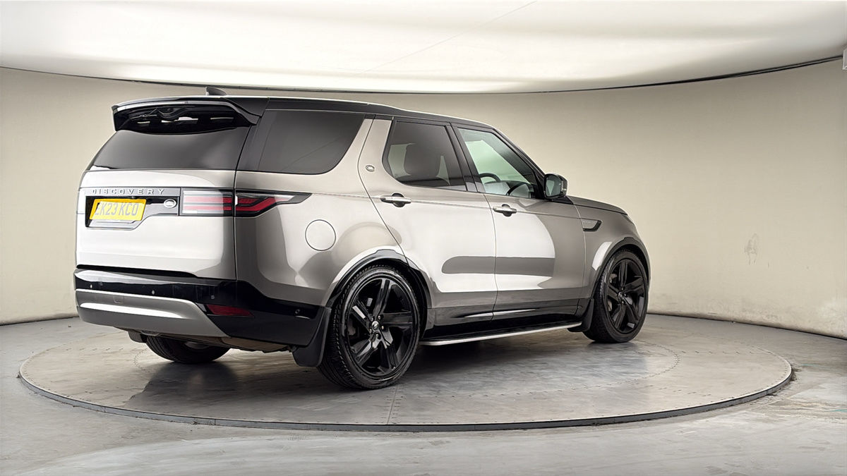 Land Rover Discovery Image 21