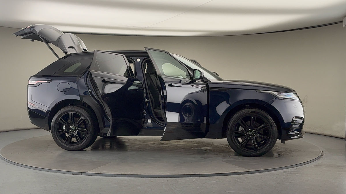 More views of Land Rover Range Rover Velar