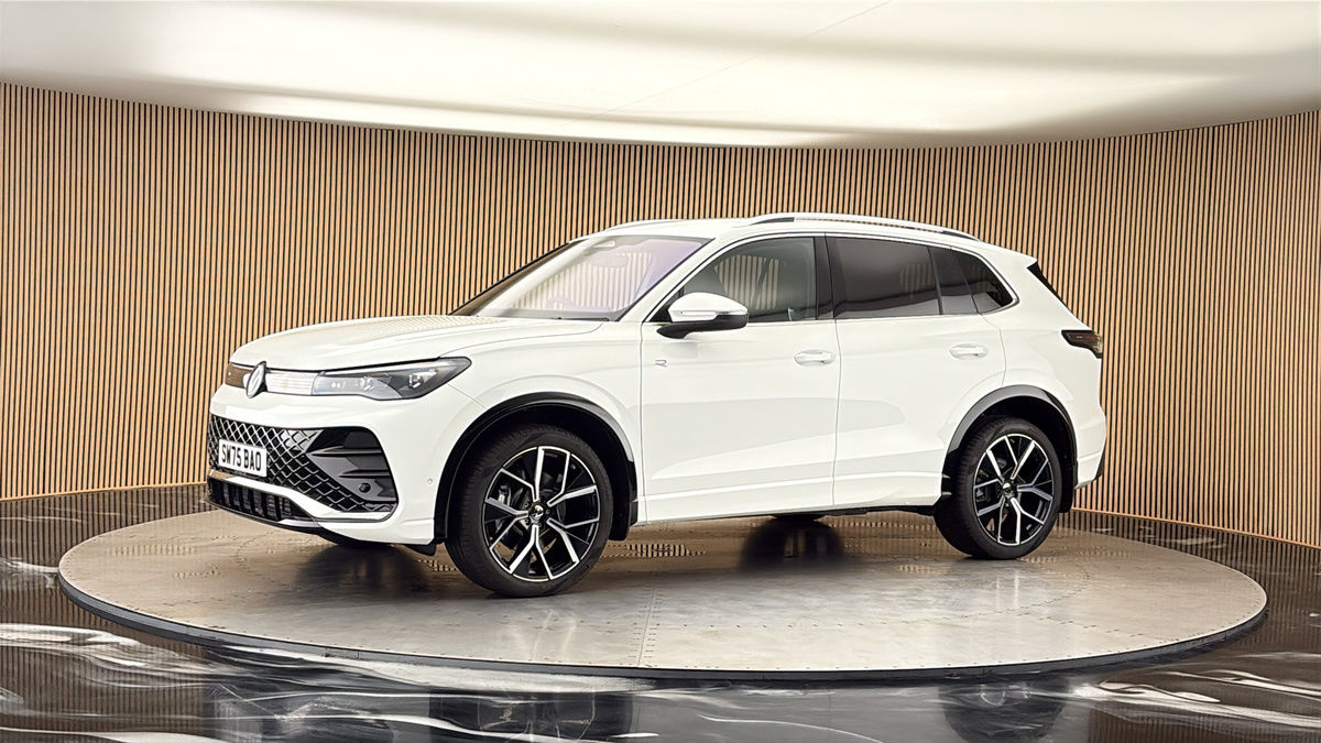 More views of Volkswagen Tiguan