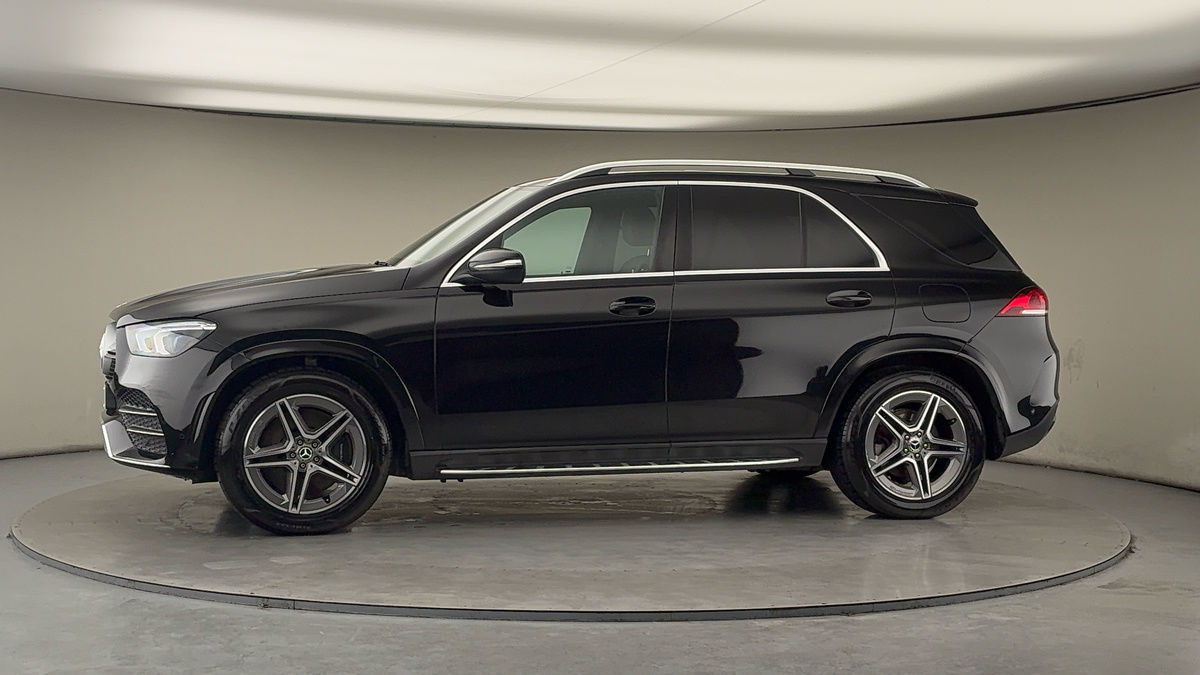 More views of Mercedes-Benz GLE