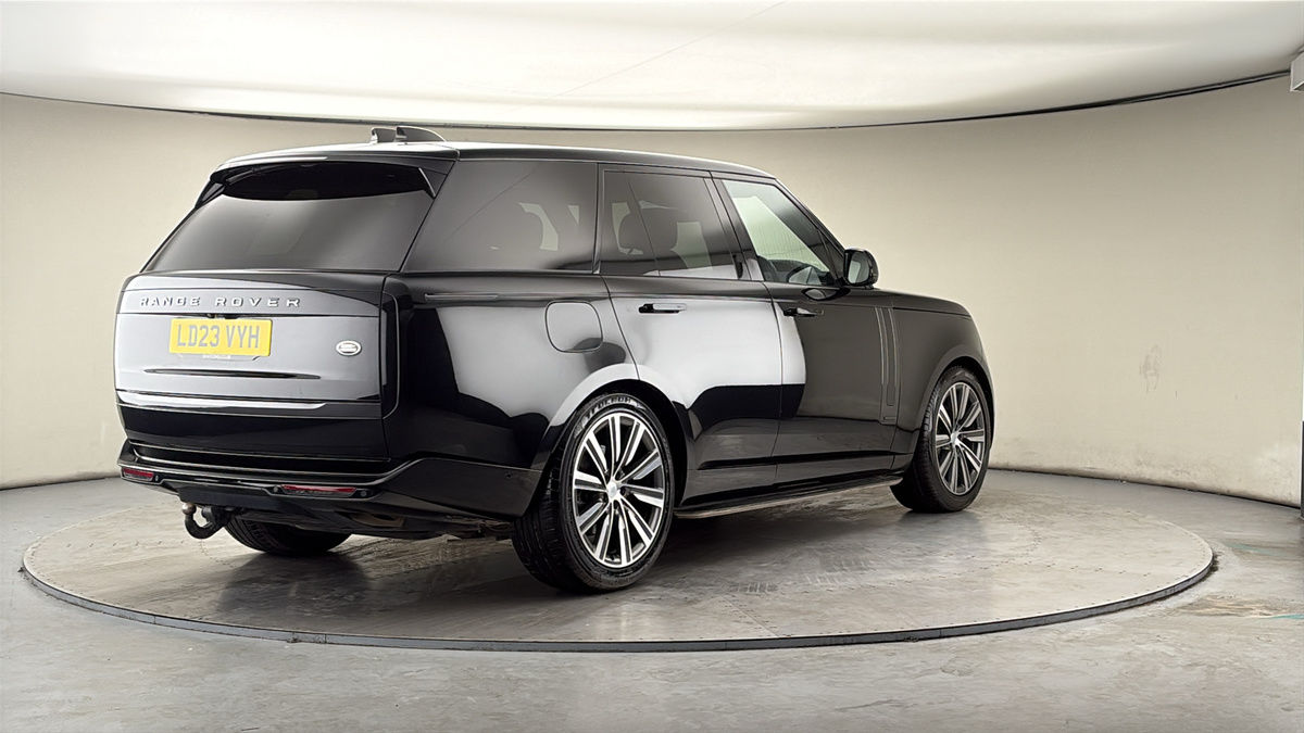 More views of Land Rover Range Rover