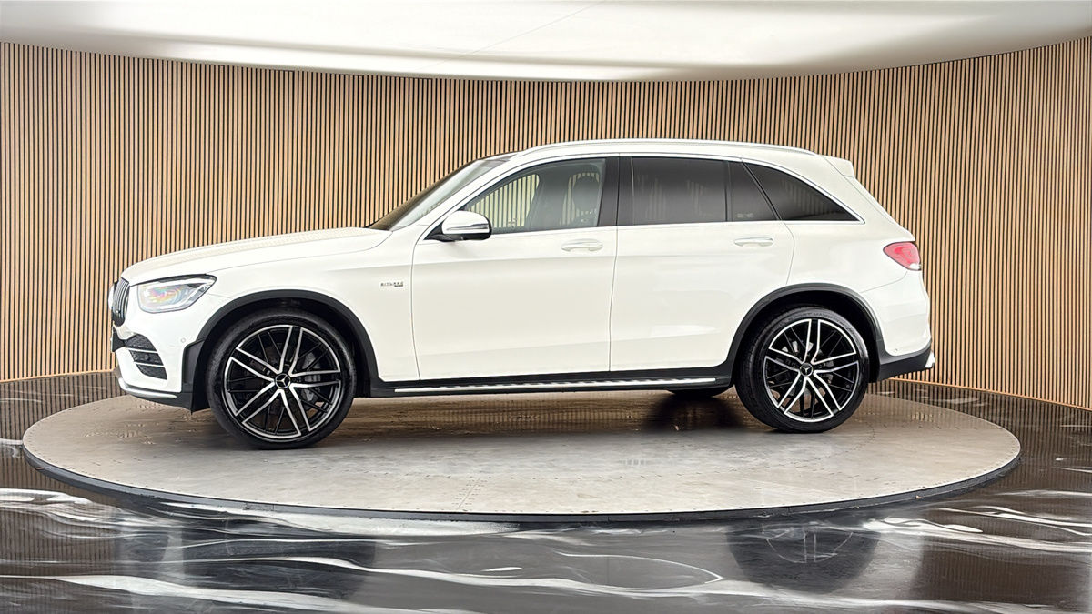 More views of Mercedes-Benz GLC