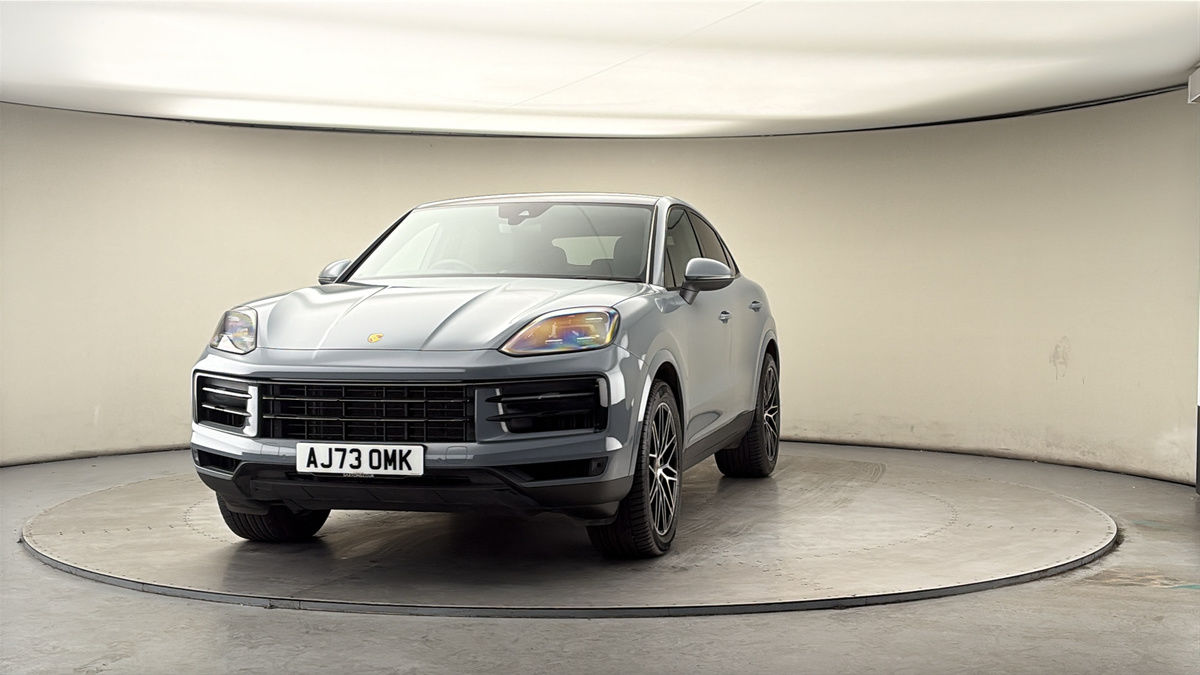 More views of Porsche Cayenne