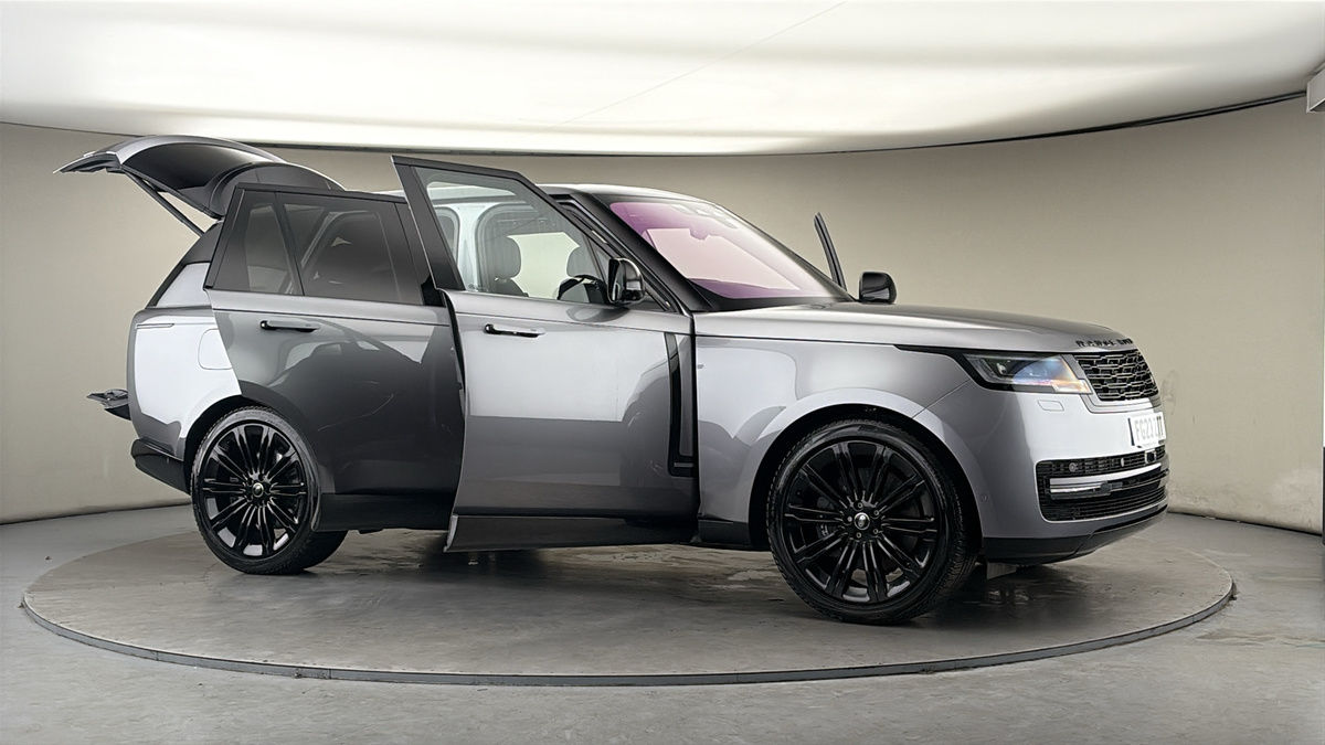 More views of Land Rover Range Rover