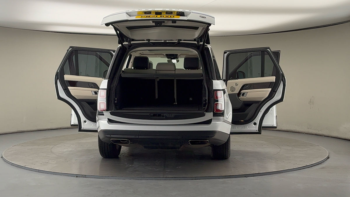 More views of Land Rover Range Rover