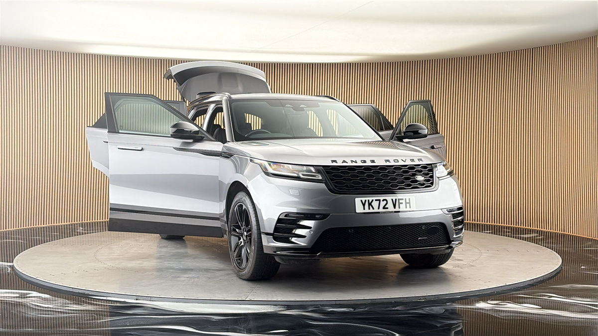 More views of Land Rover Range Rover Velar