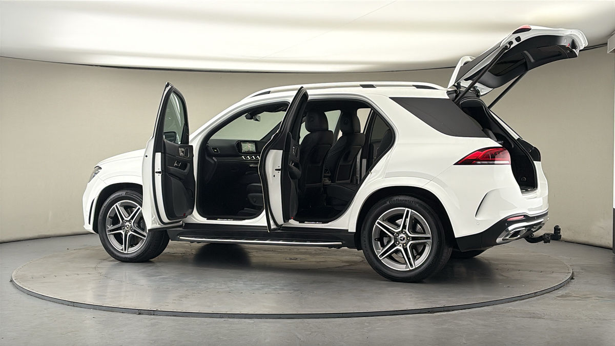 More views of Mercedes-Benz GLE