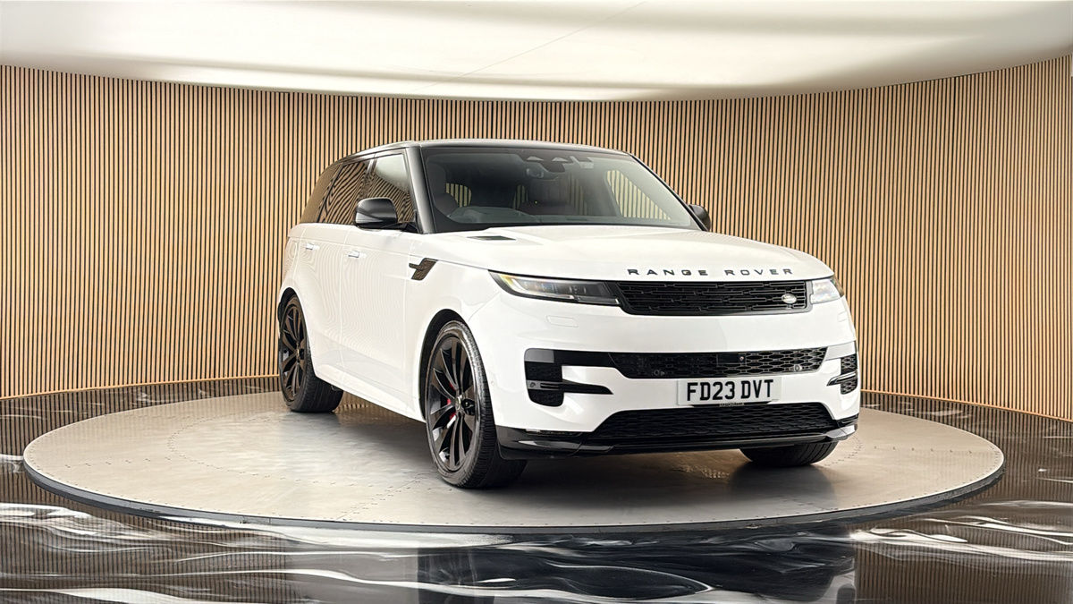 More views of Land Rover Range Rover Sport