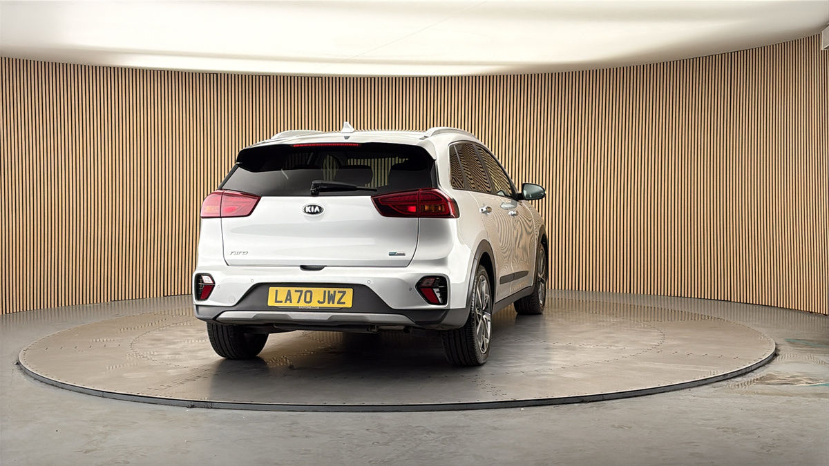 More views of Kia Niro