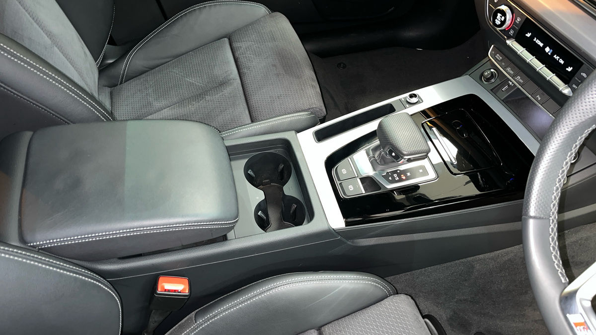 Audi Q5 Image 18