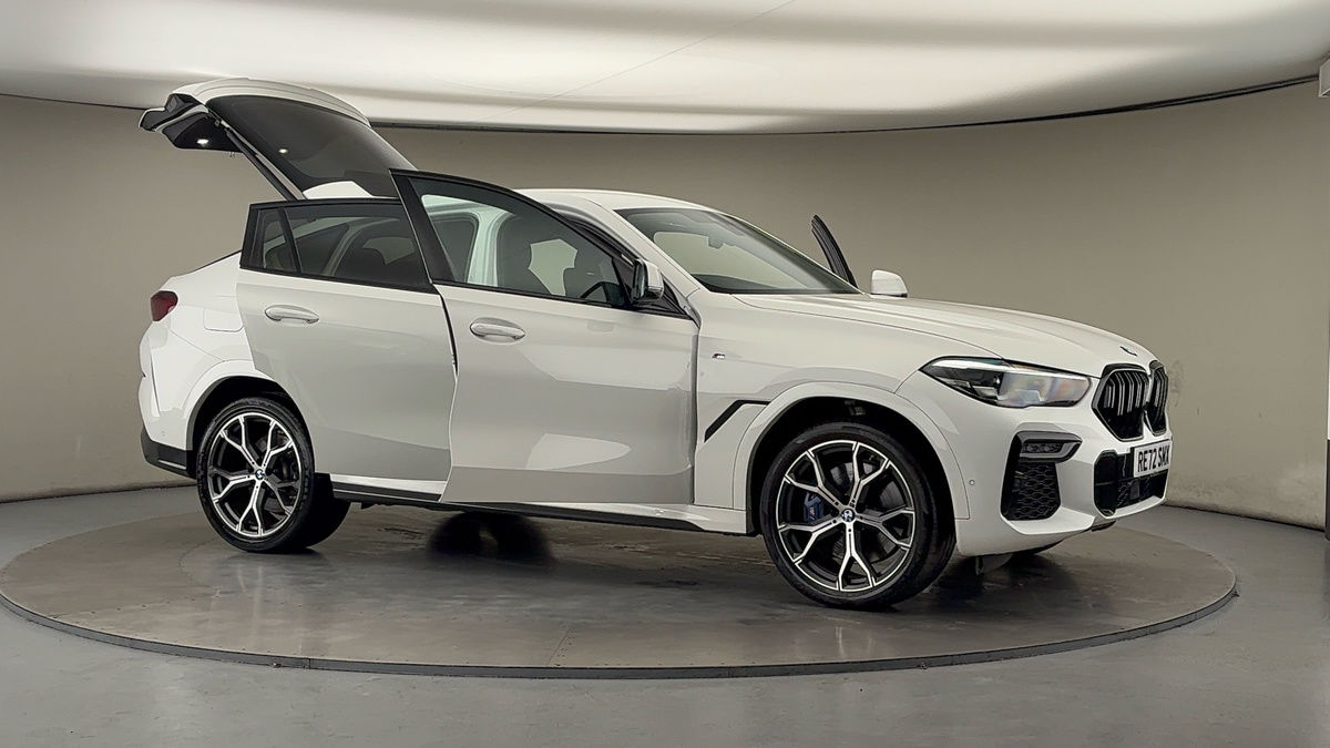 More views of BMW X6