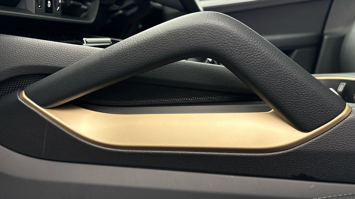 Porsche Cayenne Image 35