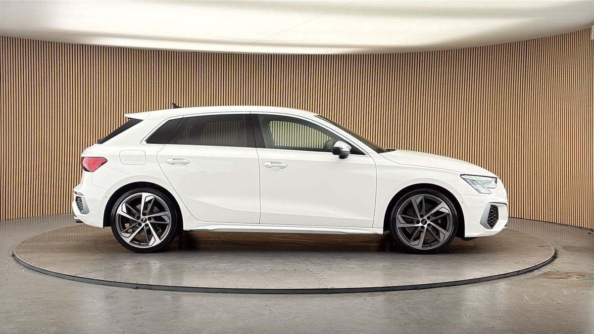 Audi S3 Image 16