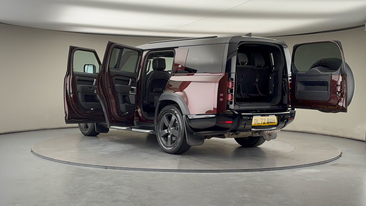 More views of Land Rover Defender 130