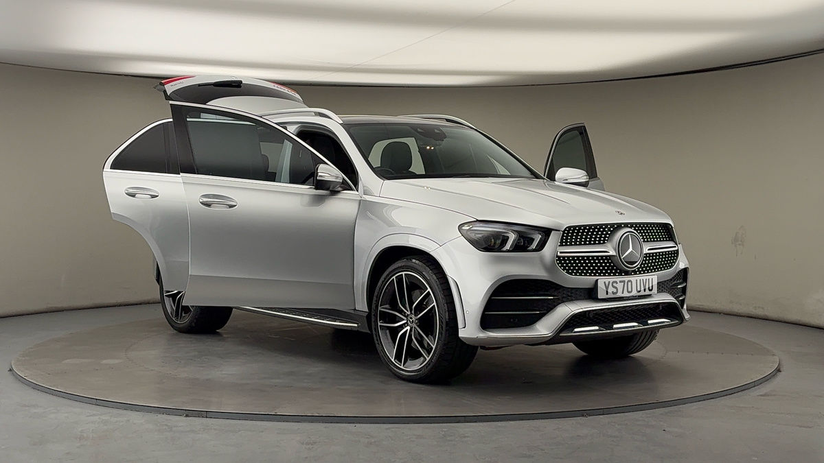 More views of Mercedes-Benz GLE