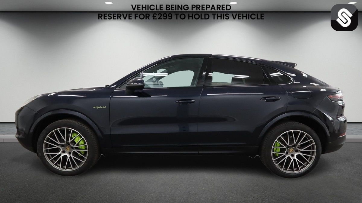 Porsche Cayenne Image 6