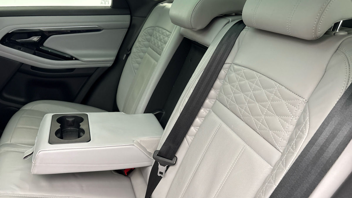 Land Rover Range Rover Evoque Image 9