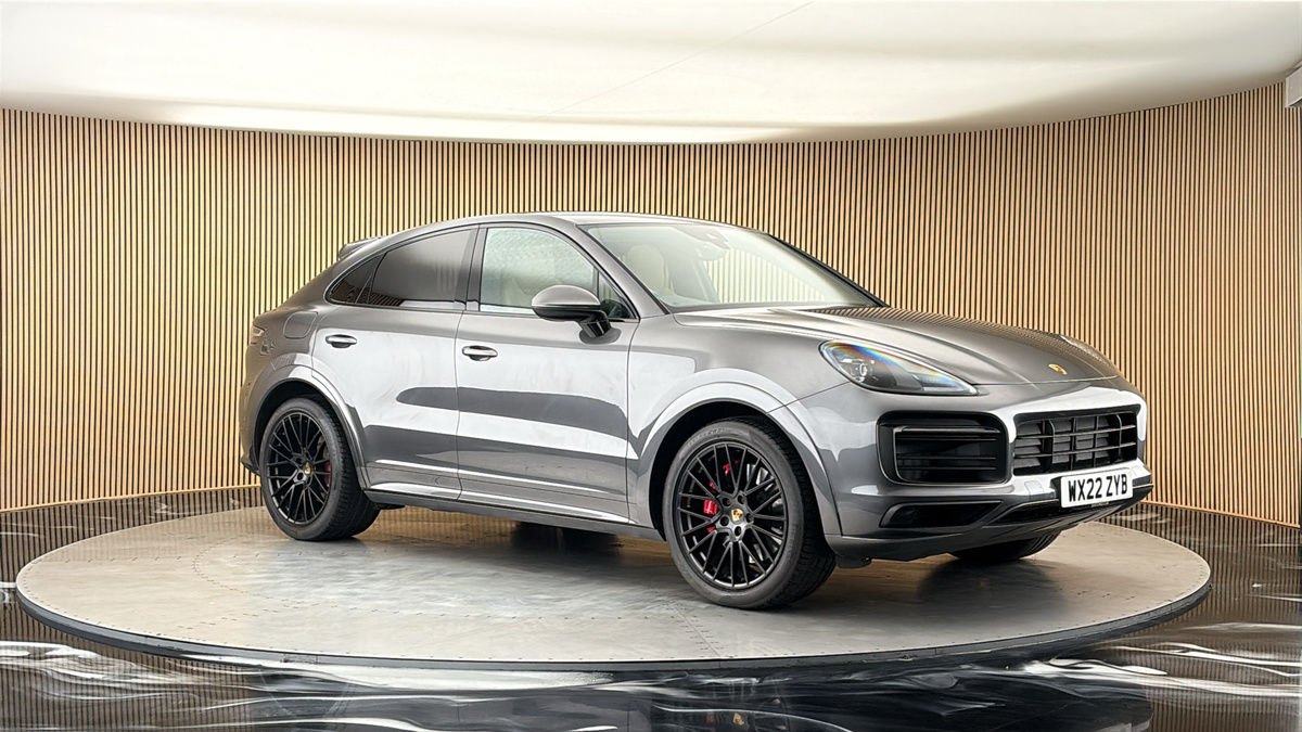 More views of Porsche Cayenne