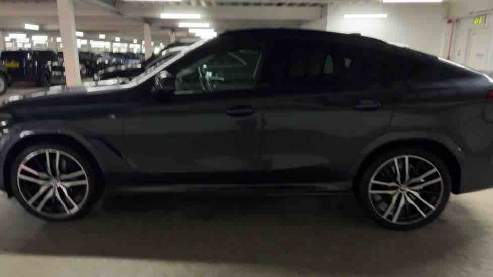 More views of BMW X6