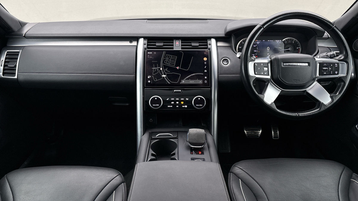 Land Rover Discovery Image 12
