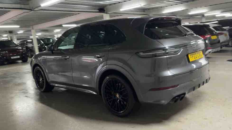 More views of Porsche Cayenne