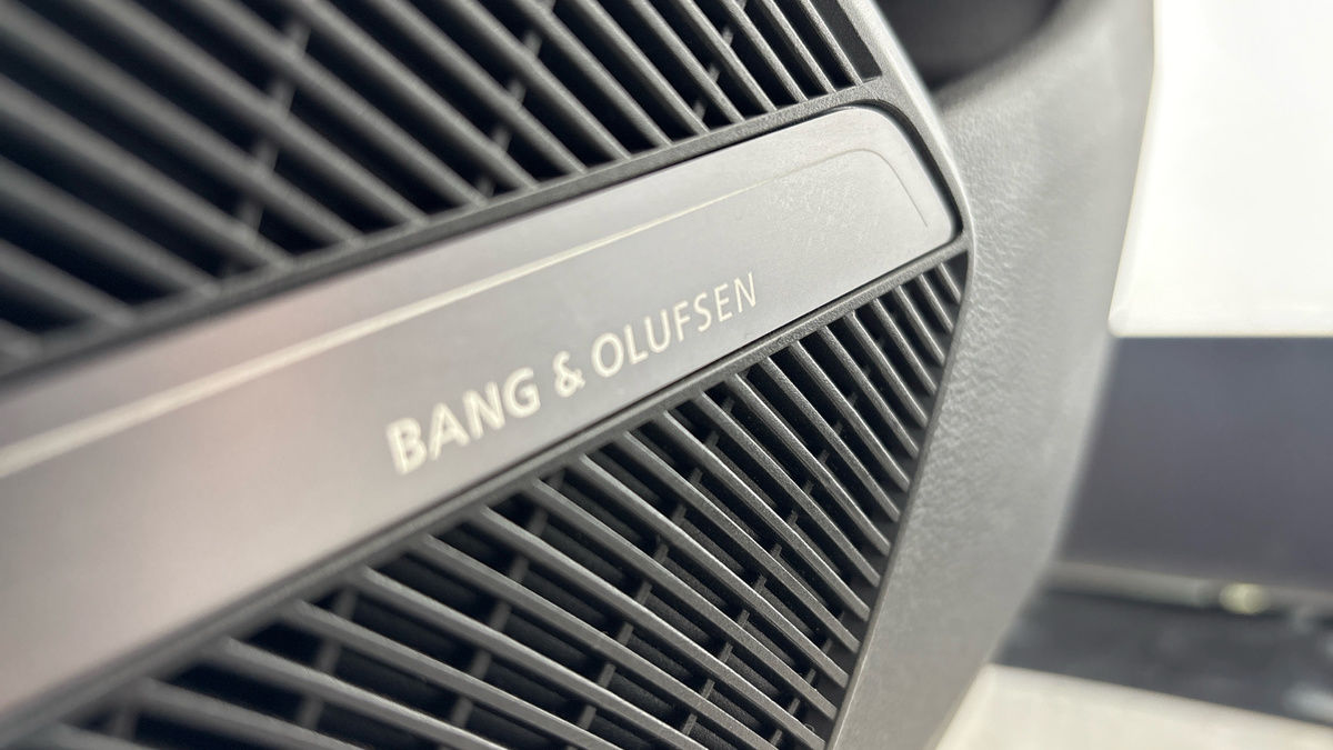 More views of Audi Q5