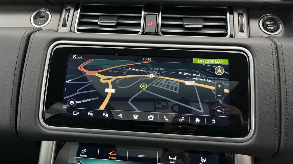 Land Rover Range Rover Image 17