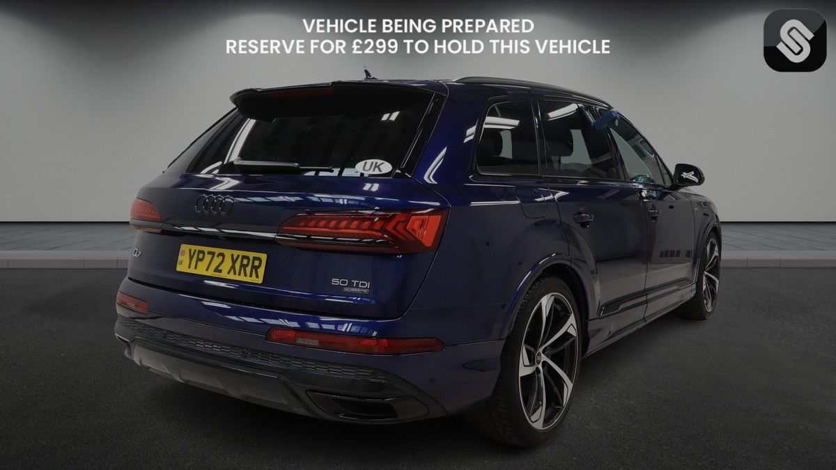 Audi Q7 Image 4