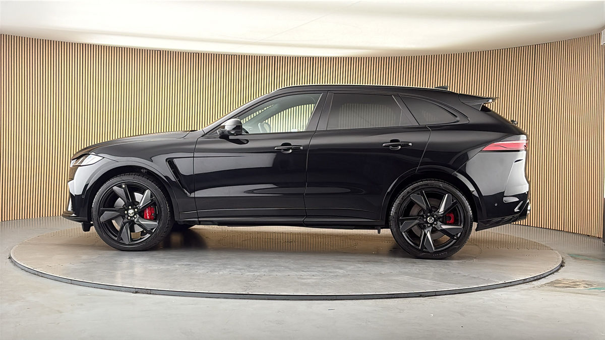 More views of Jaguar F-PACE