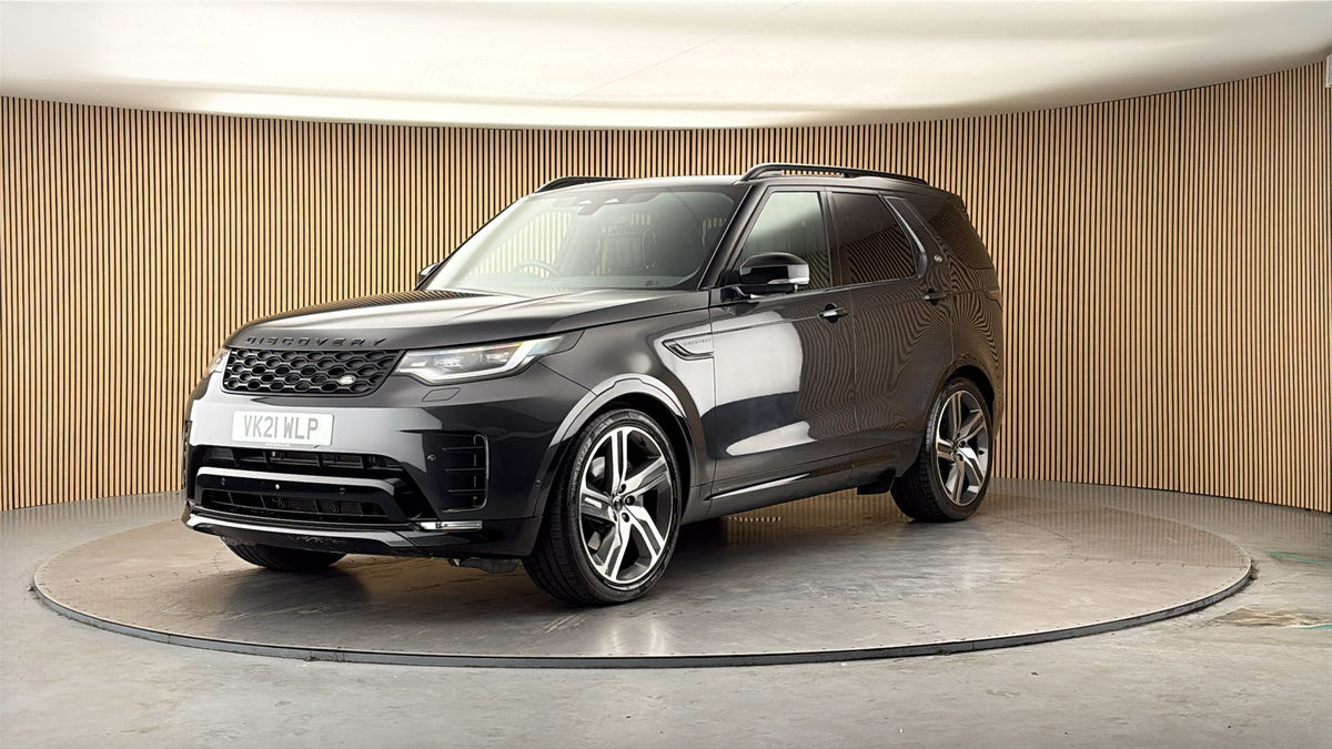 More views of Land Rover Discovery