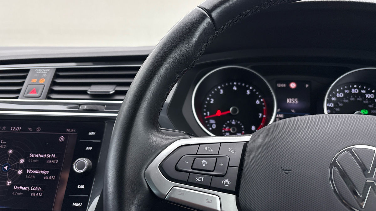 Volkswagen Tiguan Image 13