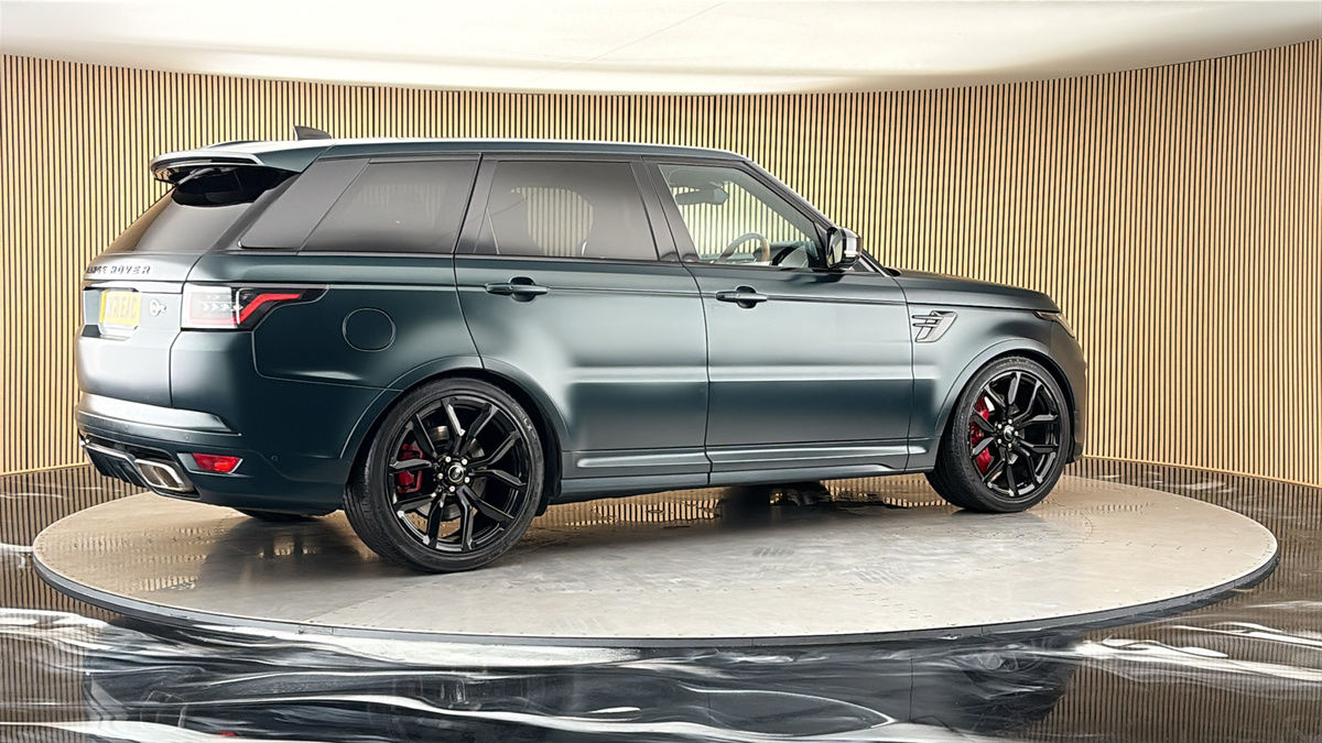 More views of Land Rover Range Rover Sport