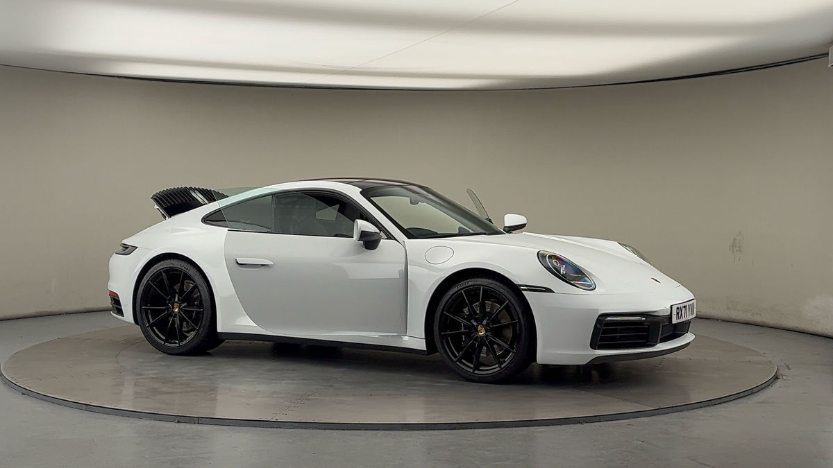 More views of Porsche 911