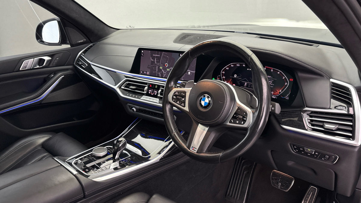 BMW X7 Image 5