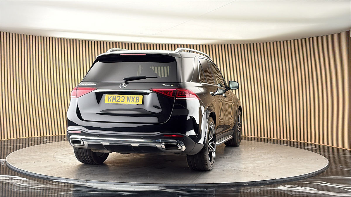 More views of Mercedes-Benz GLE