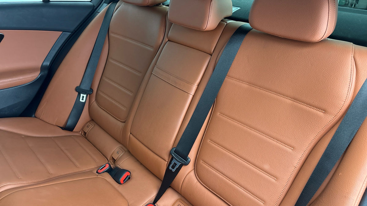 Mercedes-Benz C Class Image 8