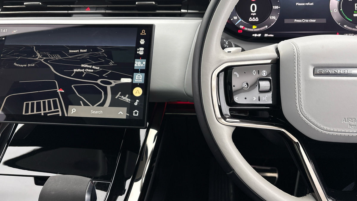 Land Rover Range Rover Sport Image 13