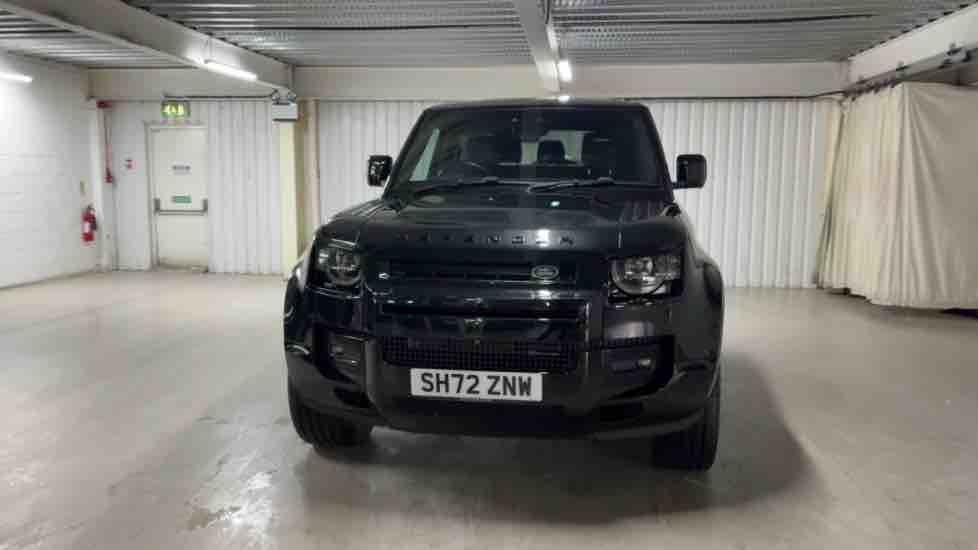 More views of Land Rover Defender 90