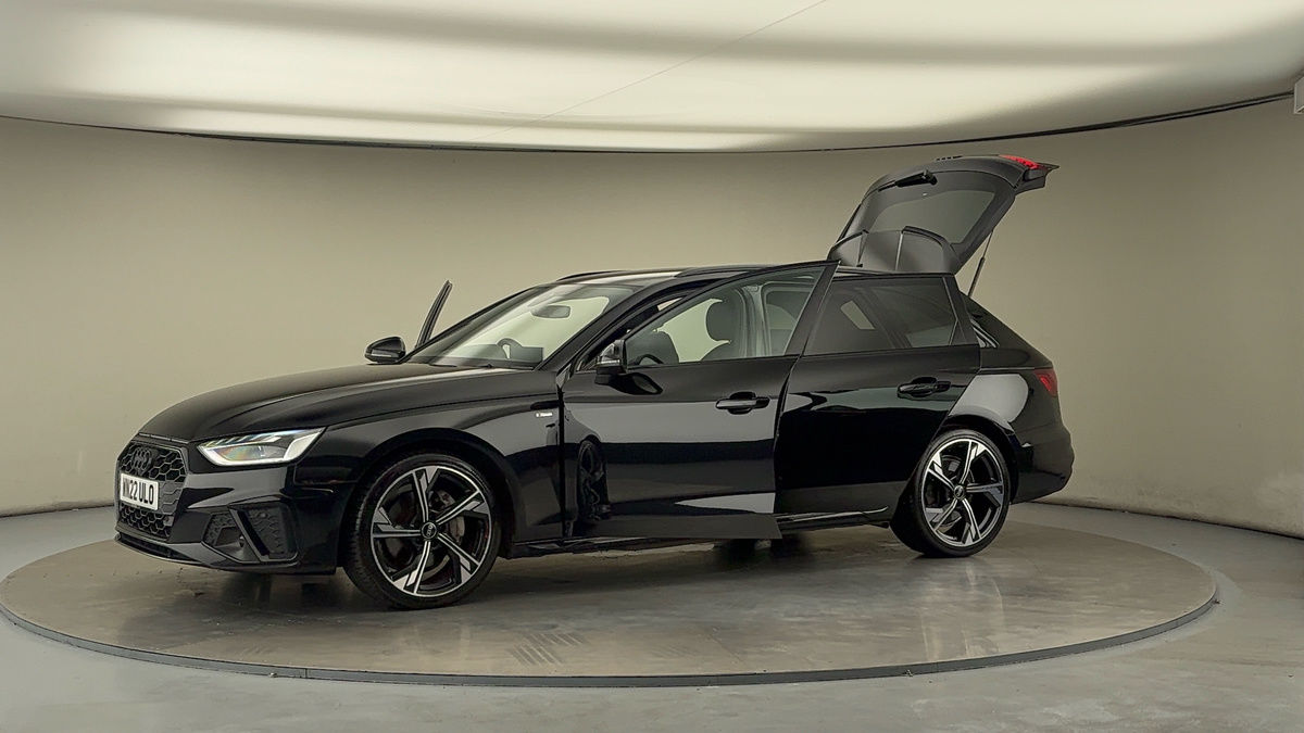 More views of Audi A4 Avant